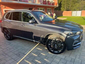 BMW X5 G05 2021 - 2