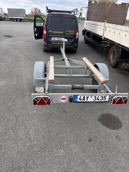 Vozík na loďku - 2