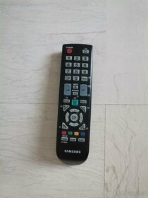 Prodám TV / Monitor značky Samsung SyncMaster P2470HD - 2