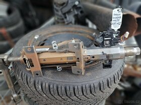 Řídící tyč Škoda se spínací skříňkou a klíčem - 2