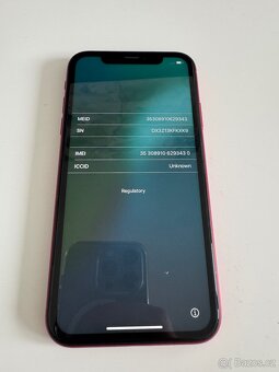 Apple iPhone XR Product Red 128GB - 2