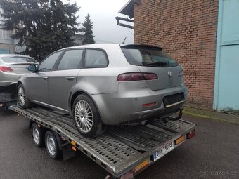 Alfa Romeo 159 SW 2.4 jtd...CELEK NEBO DÍLY-MOTOR KO - 2