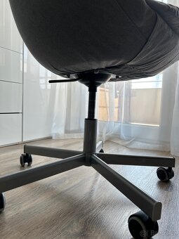 Kancelářské křeslo IKEA - 2