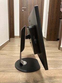 LCD monitor Phillips - 2