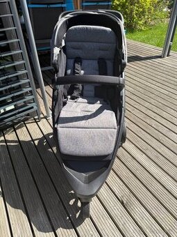 Kočárek Thule Spring Black / Grey Melange - 2