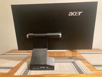 P: LED 24" full HD monitor Acer S243HL - 2
