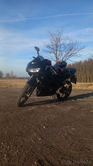 Nabízím Hondu Cbr125 2009 - 2