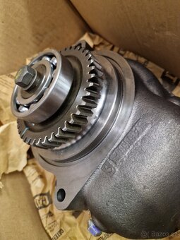 Vodní pumpa pro motory Caterpillar řady 3306 - 2