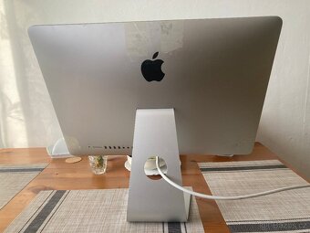 iMac 21" late 2015, 4jadro i5, 16 GB - ctete prosim popisek - 2