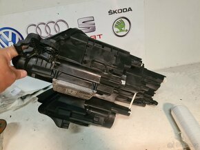 566 941 016 E Škoda Kodiaq komplet led světlomet - 2