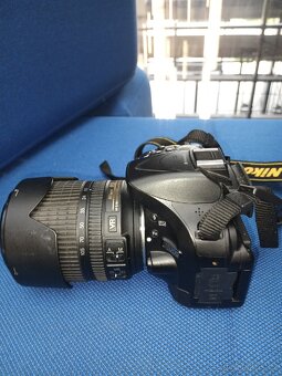 Nikon D-5200 - 2