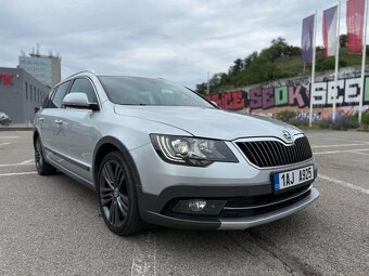 Škoda Superb, 2.0TDI 125KW Elegance SCOUT 4x4 2014 Tažné - 2