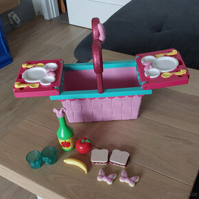 MINNIE PICNIC - 2