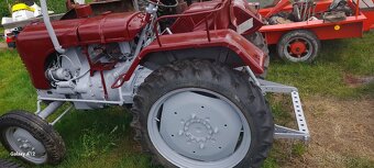 Traktor steyr - 2