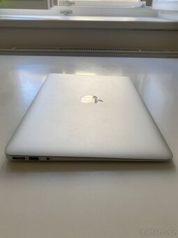Macbook Air 13.3"/I5 1.8HZ/8GB RAM/128GB SSD/CZ klávesnice - 2