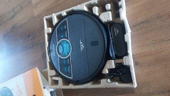 Robotický vysavač Eta Rover - 2