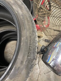 Zimne pneu continental 275/45R21 V XL - 2