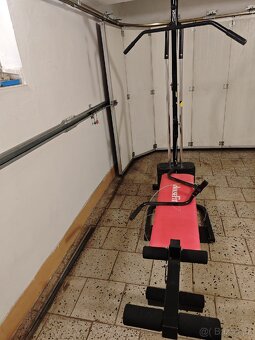 Posilovací stroj - 2
