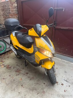 Skútr Čína 50ccm - 2