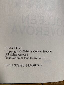 Odvrácená tvář lásky - Colleen Hooverová - 2