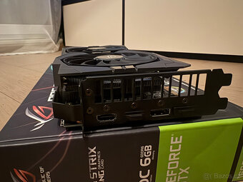 Asus ROG Strix GTX 1660 Super 6GB GDDR6 - 2