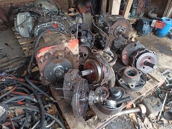 Desta dvhm destu nahradni diely - 2