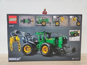 LEGO Technic 42157 Lesní traktor John Deere 948L-II - 2