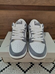 Nike SB Dunk Low x Yuto - Wolf Grey - 2