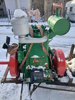 Stabilní motor Slavia - 2