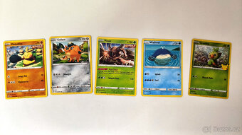 Pokémon kartičky - 20ks (3) - 2