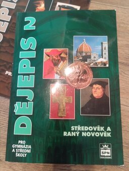 Prodám učebnice - 2
