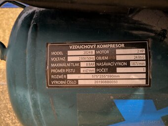 Olejový kompresor sada. - 2