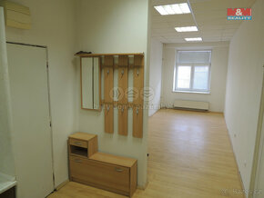 Pronájem bytu 1+kk, 30 m², Ostrava, ul. Žerotínova - 2
