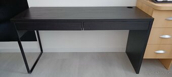 Stůl IKEA MICKE - 2