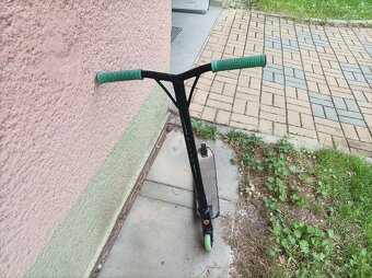 Koloběžka Nitro - 2