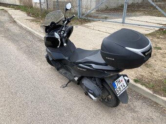 Honda PCX 125 2022, 7300 km - 2