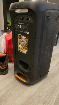 Koupím nefunkční reproduktory JBL vyšší řady - 2