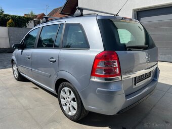 Opel Zafira 1.6i 85KW 1.MAJ. 7 MÍST TEMPOMAT PDC 2X ALU KOLA - 2