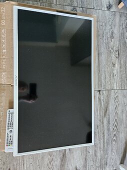 Led tv 82cm Strong dvb-t2 usb hdmi scart - 2