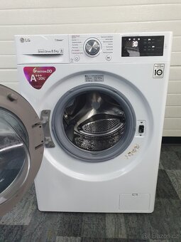 Pračka LG F84J6EY2W A+++ - 2