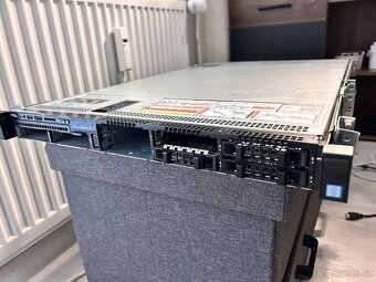 Dell PowerEdge R630, 64GB RAM, 8x 2.5" pozice - 2
