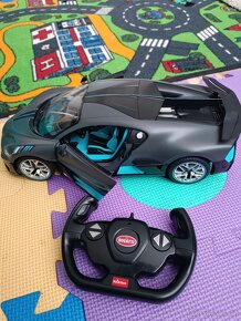 Maisto Bugatti Divo na dálkové ovládání - 2