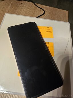 Oppo Find N2 Flip - 2