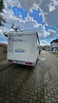 Obytný vůz Adria - 2