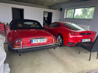 Jaguar Cabrio W12 garazovane bez koroze - 2