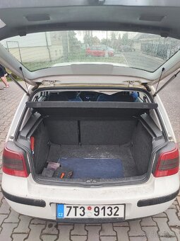 Volkswagen Golf 4 77Kw 2001 - 2