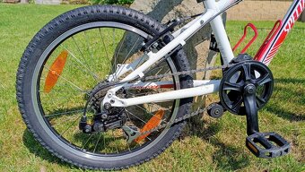 Dětské kolo SPECIALIZED 20 - 2