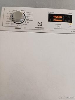 Pračka Electrolux 6 KG Vrchem Plněna - 2