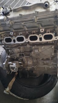 Toyota motor 1ZR - 2