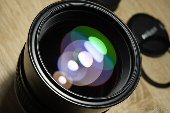 Nikkor 105mm f/1.8 AiS – legendární portrétní klasika - 2